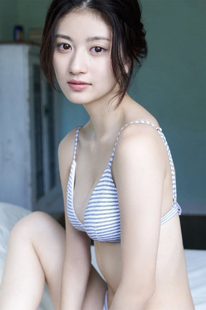 唐三手撕千仞雪的衣服